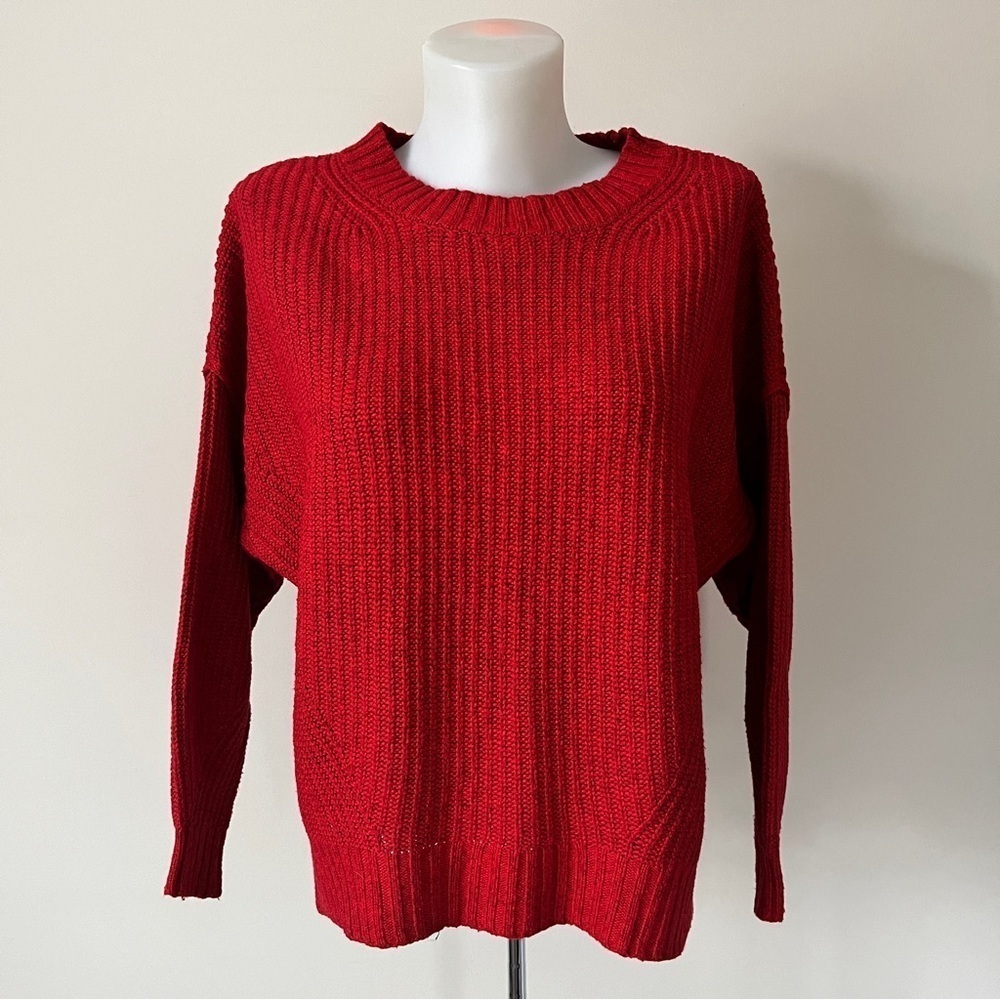 American  Eagle Crew Neck Ribbed Knit Sweater Red Classic Holiday Festive Sz S